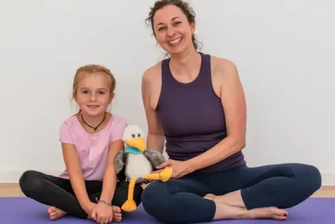 Familienyoga (3-5 jährige Kinder) @ Yogastern