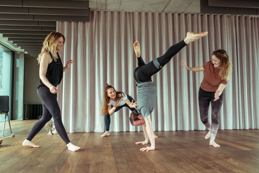 rhyCHI Yoga