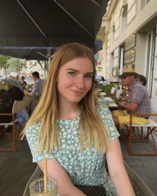 Kelly
