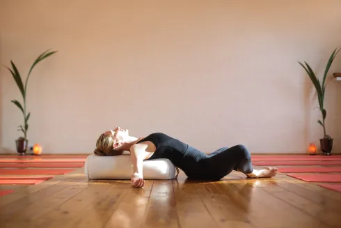 Yin Yoga & Akupressur @ LotusTree - Health in Balance