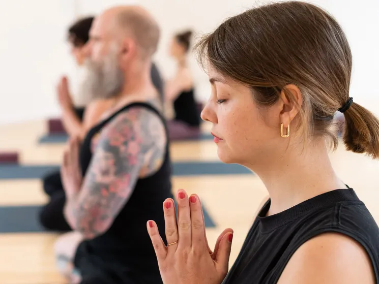 Online: Meditation auf Spendenbasis @ Yoga Sky Berlin