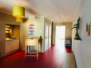 Dieser Anbieter hat keine Bildbeschreibung für dieses Bild hinterlegt